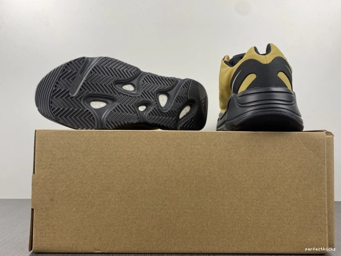 Boost 'Honey GZ0717 Yeezy 700 Flux' MNVN 0713